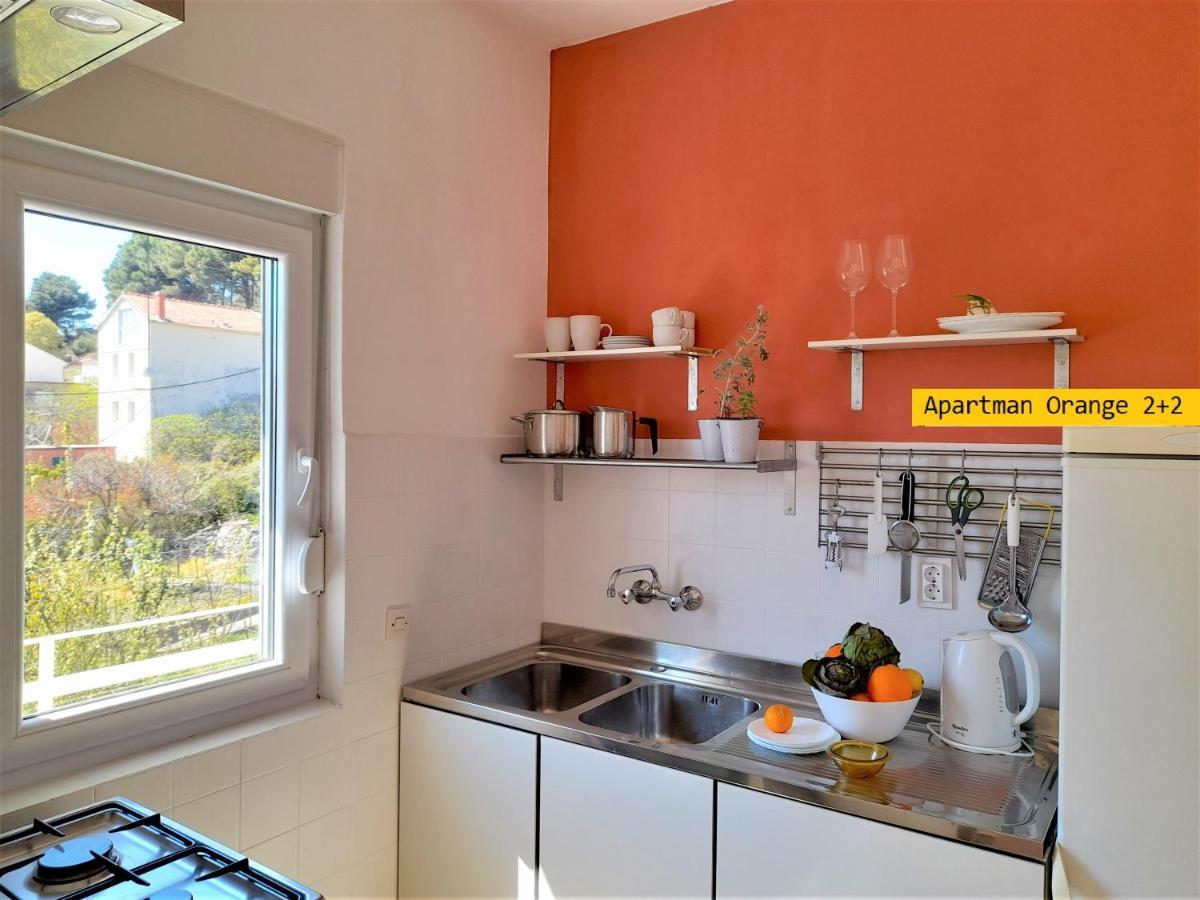 פודגורה Apartments Garden House מראה חיצוני תמונה