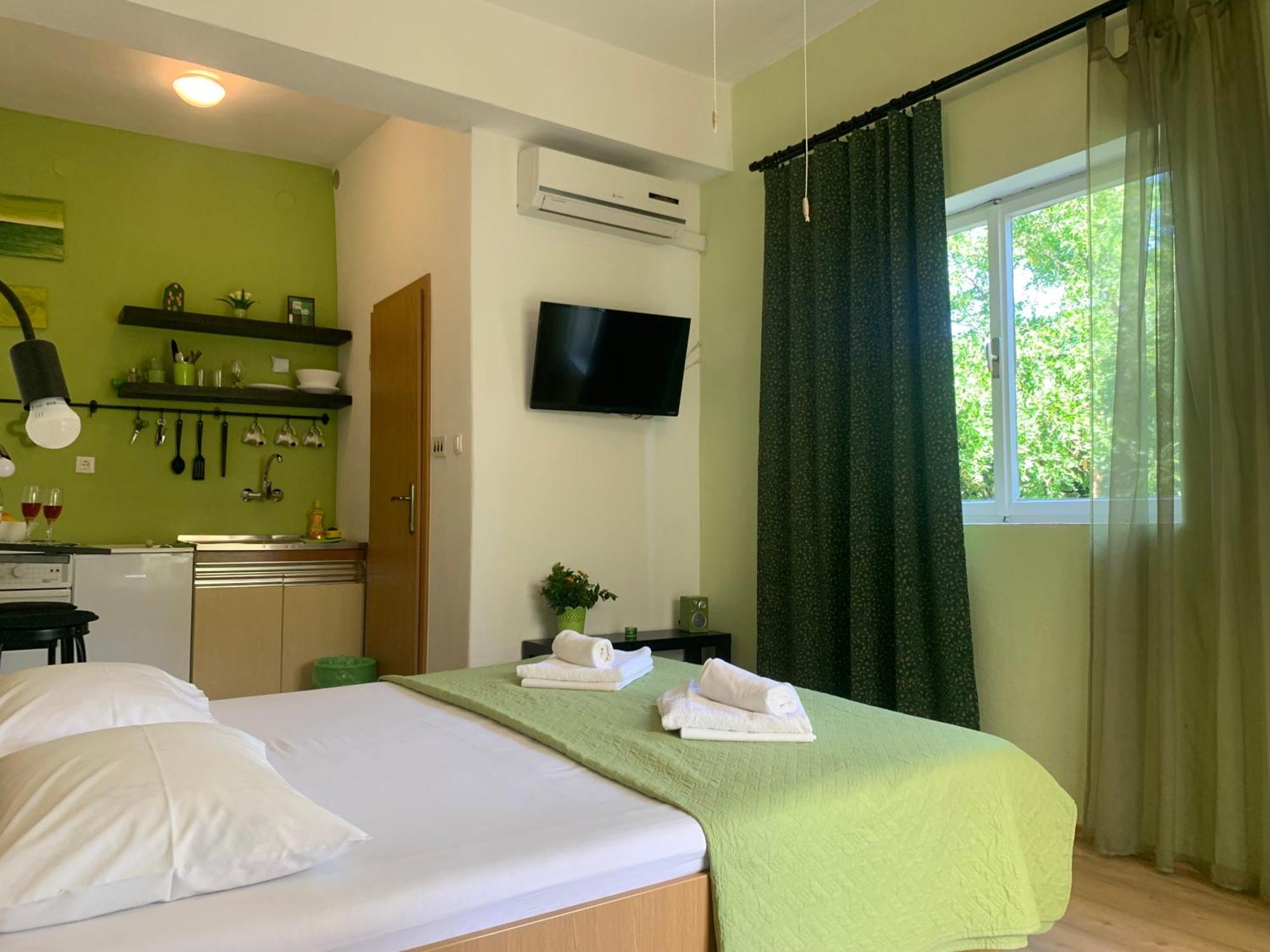 פודגורה Apartments Garden House מראה חיצוני תמונה